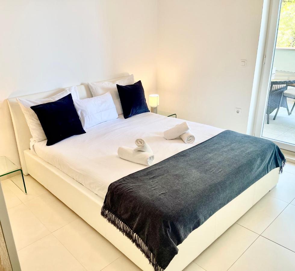 Apartments Domani Omis Exterior photo