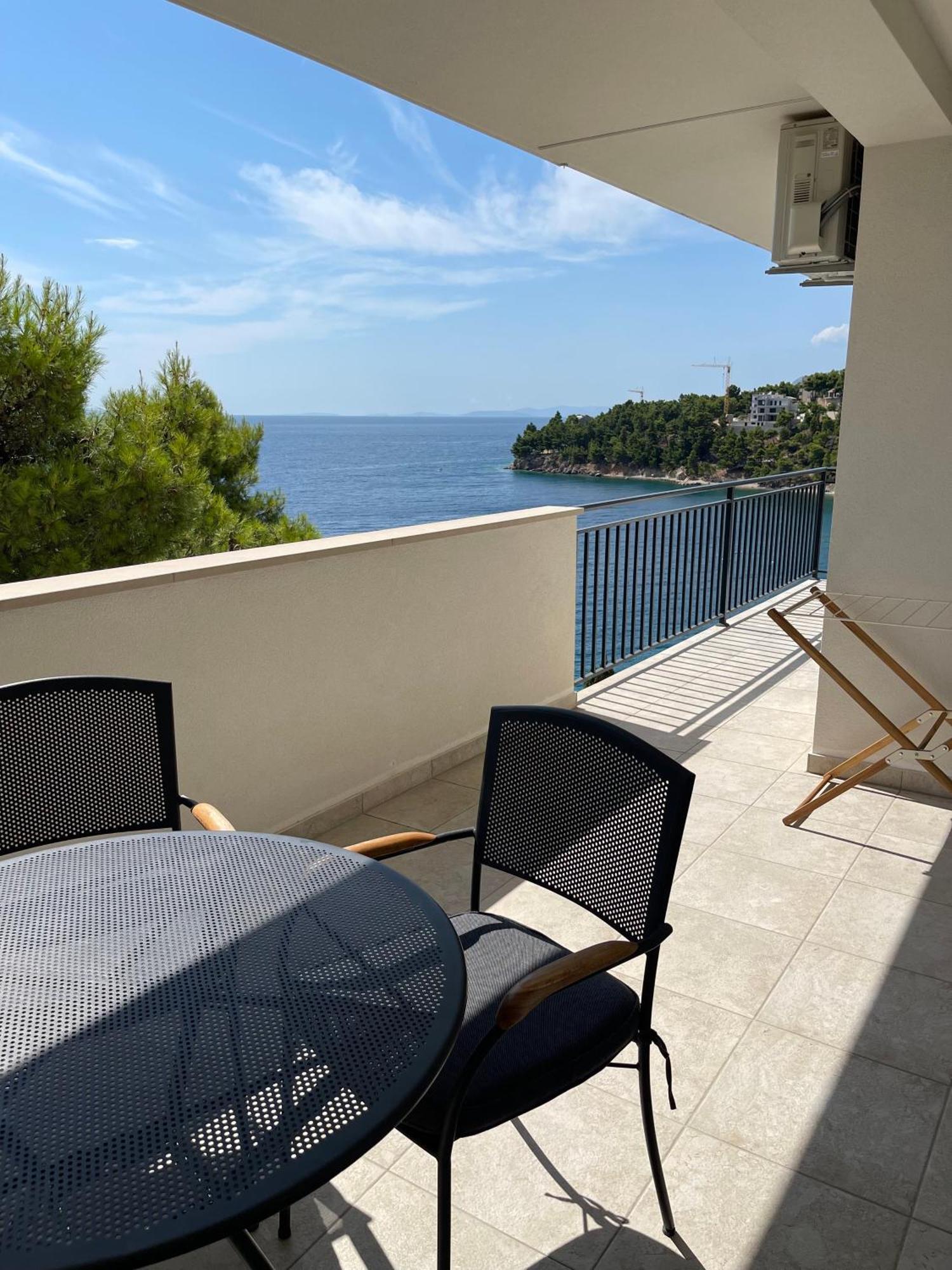 Apartments Domani Omis Exterior photo