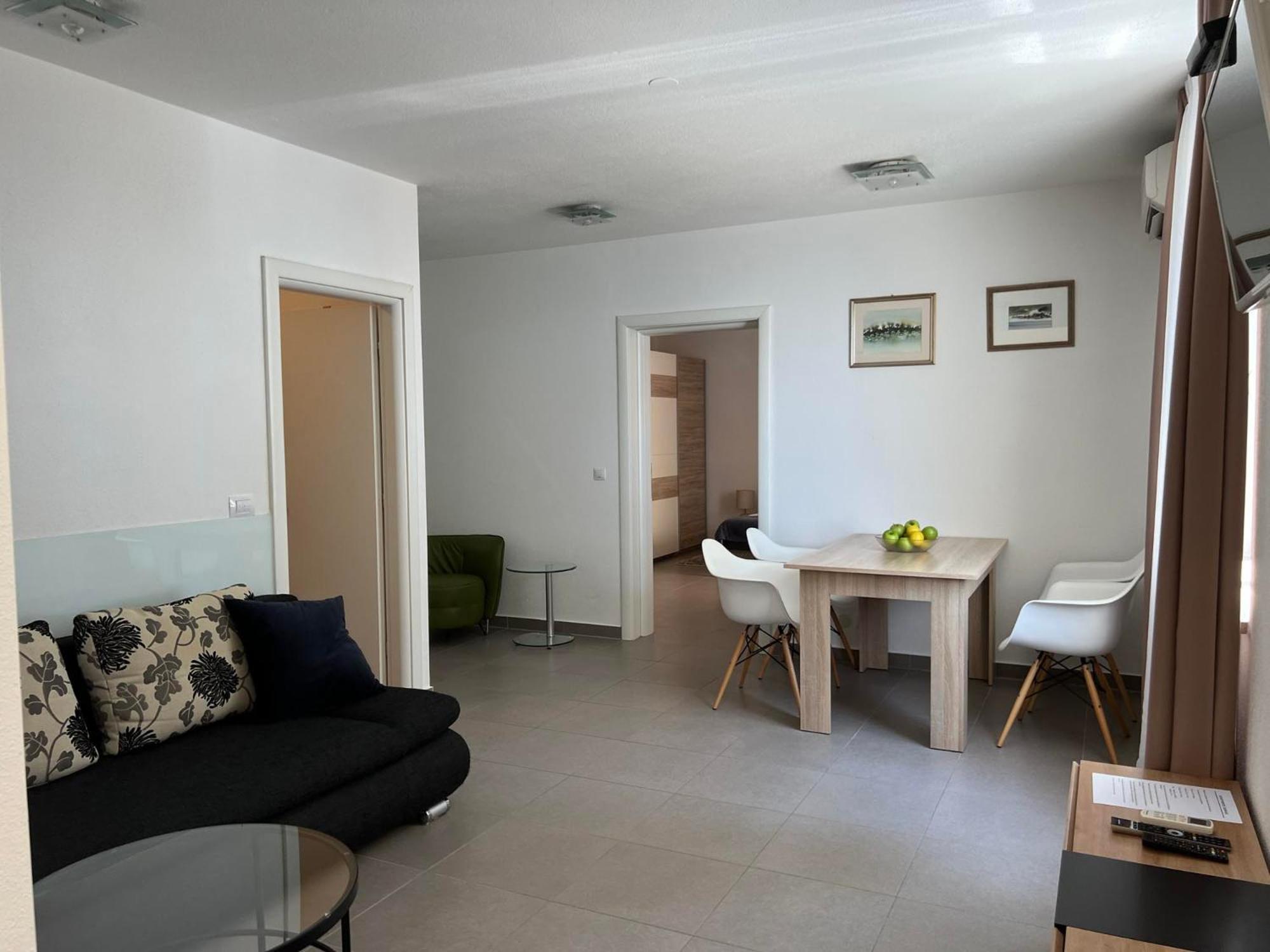 Apartments Domani Omis Exterior photo