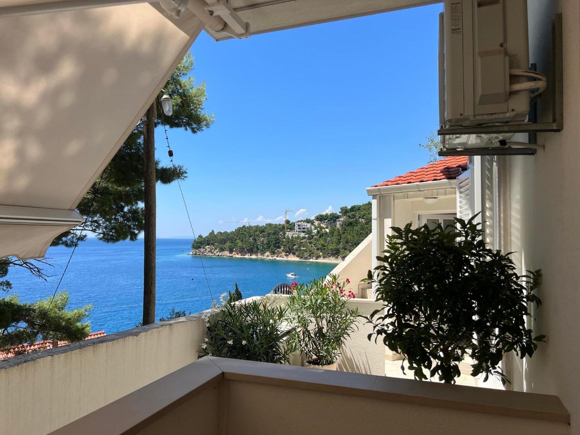 Apartments Domani Omis Exterior photo