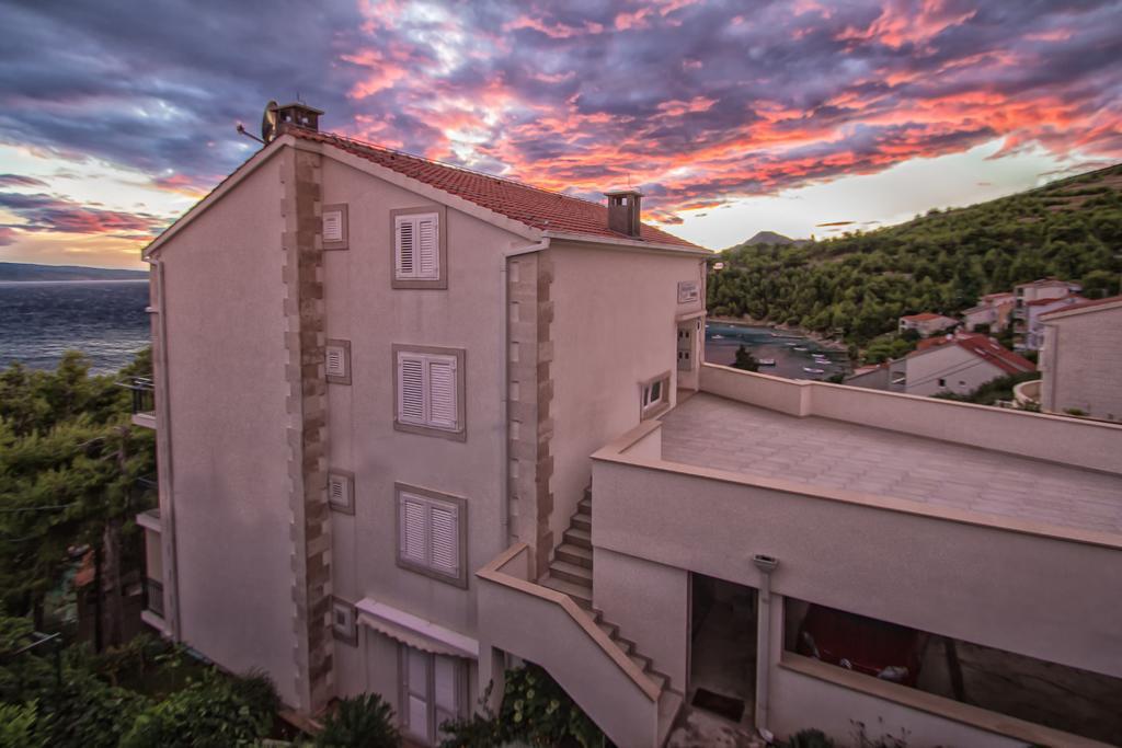 Apartments Domani Omis Exterior photo
